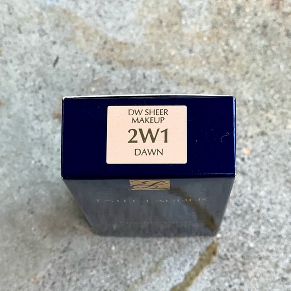 Estée Lauder Double Wear Sheer Long Wear Makeup SPF 19
